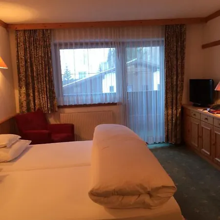 Hotel Garni Senn 2*